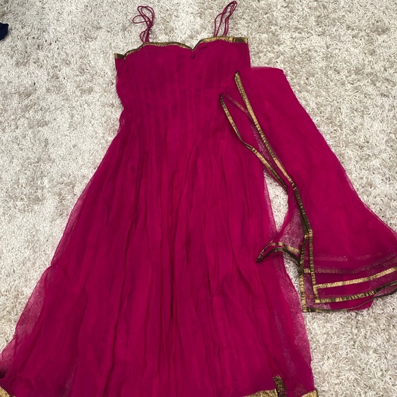 Indian Outfit - Pink Floor Length Arnakali - Picture 2 of 6